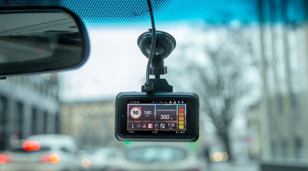 Рейтинг лучших видеорегистраторов с «антирадаром» в 2020–2021 году | Статьи | Гаджеты, подарки и аксессуары, Аудио- и видеотехника | Фотосклад Эксперт