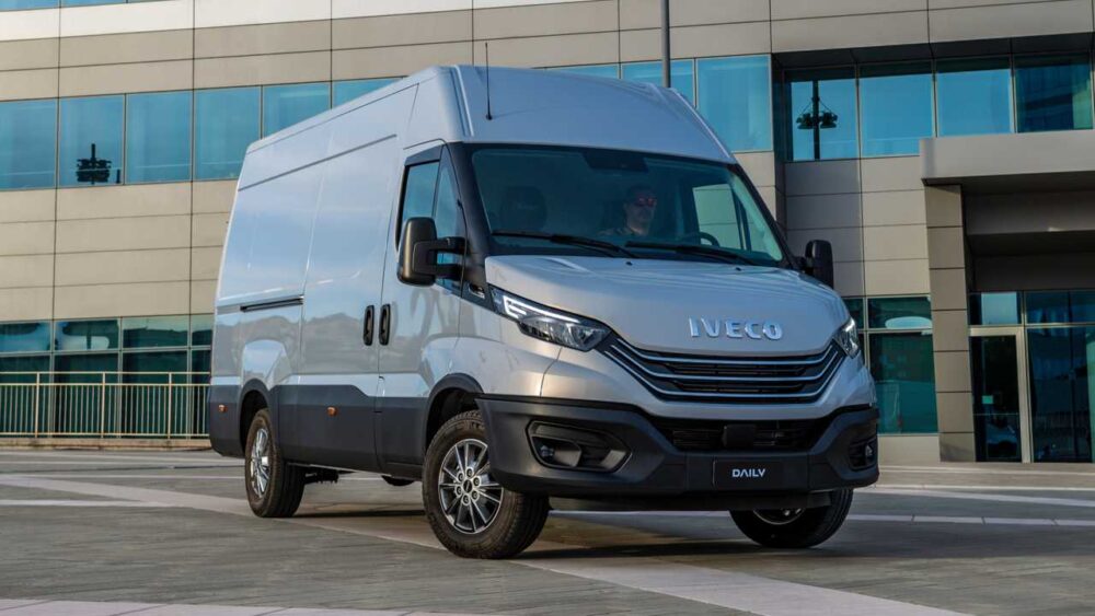 Презентовано IVECO Daily Air-Pro — автомобіль із революційною  пневмопідвіскою - Автоцентр.ua
