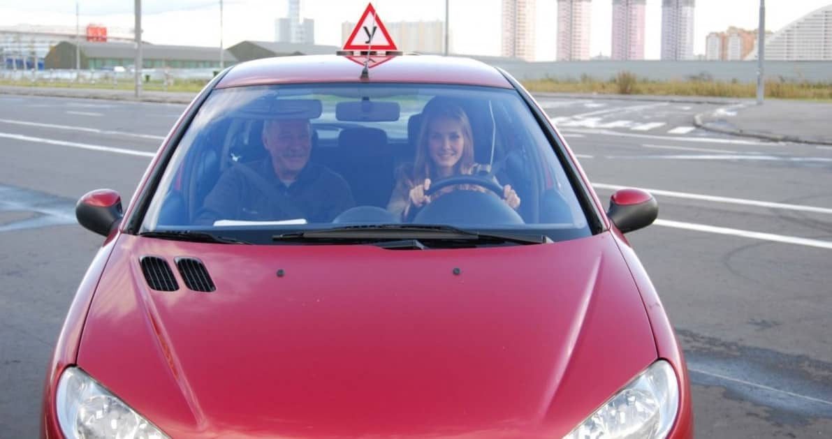 Сколько стоит учиться на права: сроки и цена обучения в автошколе 2022